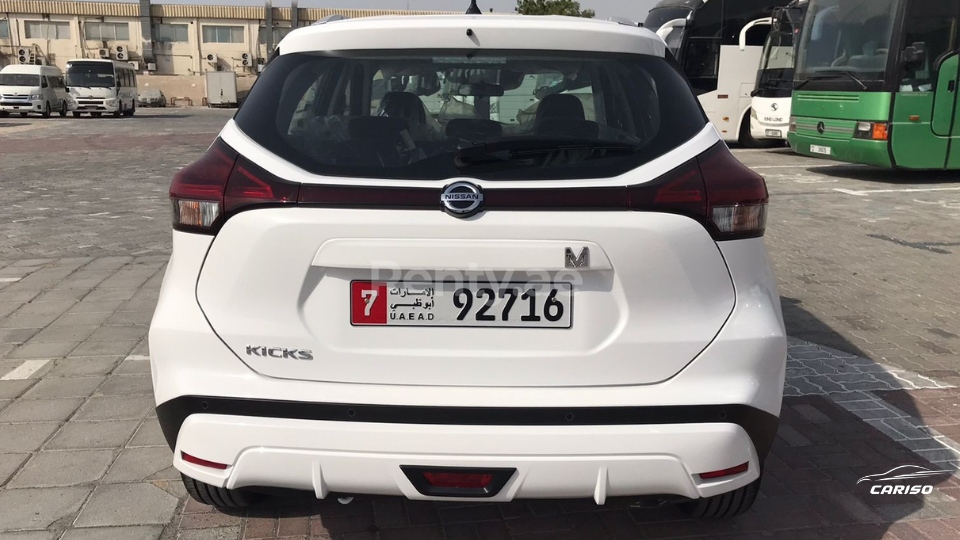 نیسان کیکس نامی خودرو